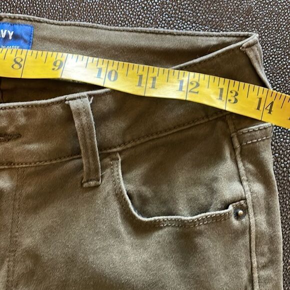 Old Navy Rockstar Mid-rise Olive Green Jeans size 4Regular - Picture 4 of 8